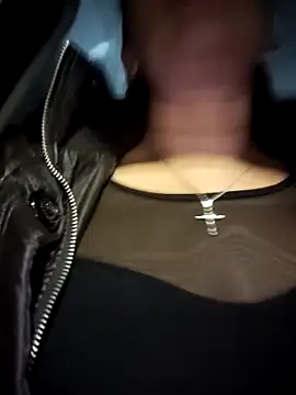 Snapshot of tata_laima__ chatting on 15, 10, 2025 tata laima online show from 15, 10, 2025