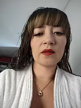 Snapshot of tata_laima__ chatting on 20, 10, 2025 tata laima online show from 20, 10, 2025