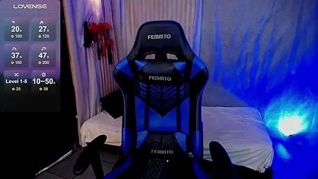 BLACKTSUKI7  online show from 3, 2, 2025