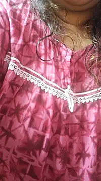 Snapshot of Ravina_patil1 chatting on 11, 3, 2025 Ravina patil1 online show from 11, 3, 2025