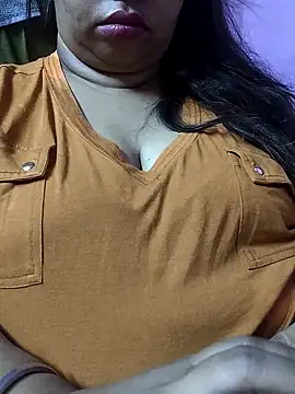 Snapshot of Ravina_patil1 chatting on 20, 9, 2025 Ravina patil1 online show from 20, 9, 2025