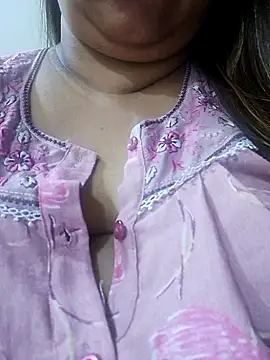 Ravina patil1 online show from 19, 12, 2025