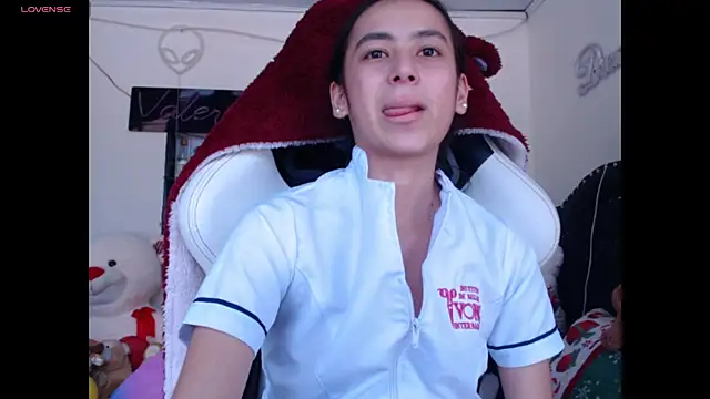 ValeryBaker  online show from 11, 11, 2025