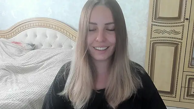 Mia shy1 online show from 26, 10, 2025