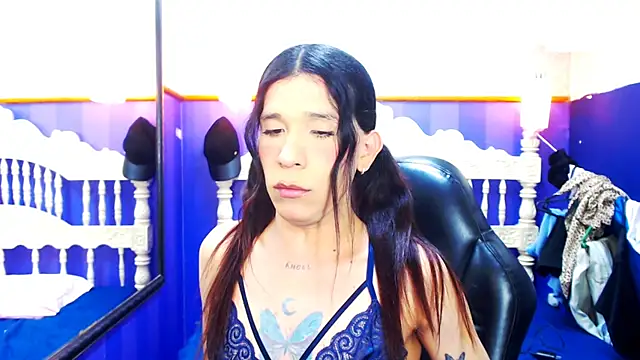 Snapshot of SaraSofia44 chatting on 8, 9, 2025 SaraSofia44 online show from 8, 9, 2025