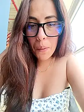 Snapshot of Lena-32 chatting on 15, 1, 2025 Lena-32 online show from 15, 1, 2025