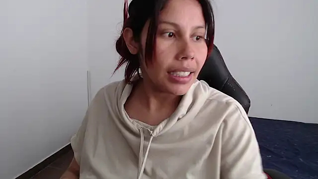 Snapshot of Ashley_A chatting on 1, 2, 2025 Ashley A online show from 1, 2, 2025