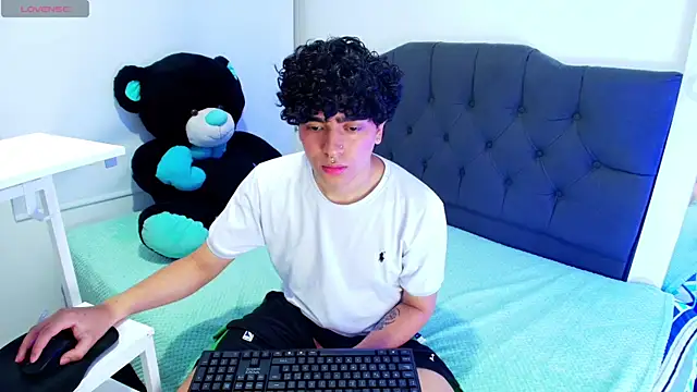 Snapshot of _nickconnor01 chatting on 16, 3, 2025  nickconnor01 online show from 16, 3, 2025