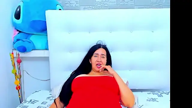 HorniestMilf online show from 31, 1, 2025