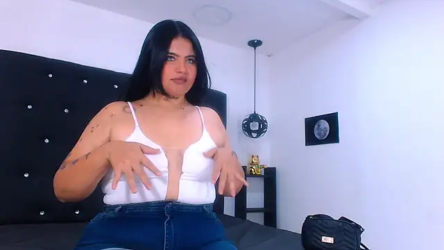 Snapshot of Mels_ chatting on 16, 12, 2024 Mels online show from 16, 12, 2024