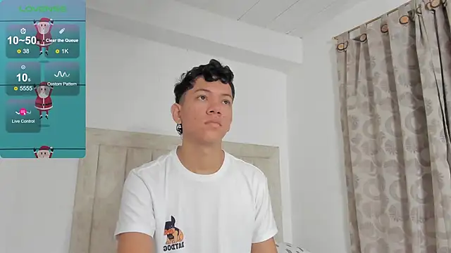 JulianRose 1 online show from 30, 12, 2024