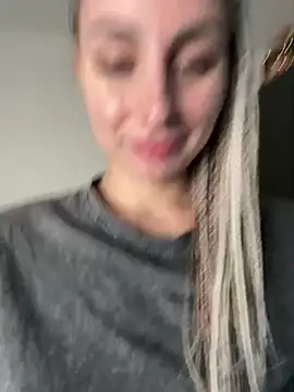 Snapshot of TwixCouple chatting on 7, 1, 2025 TwixCouple online show from 7, 1, 2025