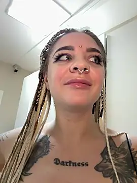 TwixCouple online show from 9, 1, 2026