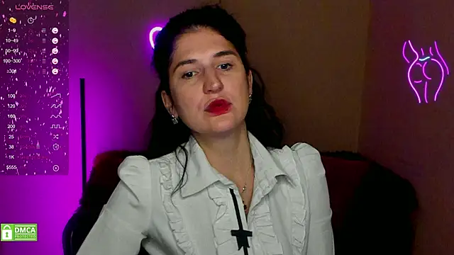 Alianna Solo Kisses online show from 22, 1, 2025