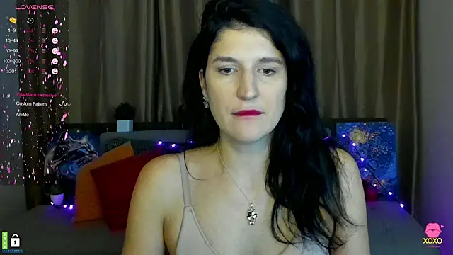 Alianna Solo Kisses online show from 13, 2, 2025