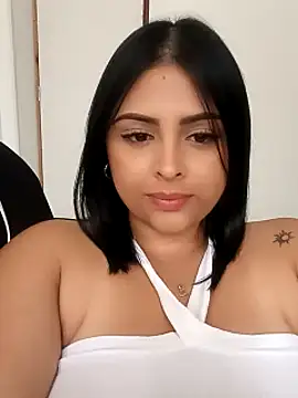 MelannyBell online show from 15, 2, 2025