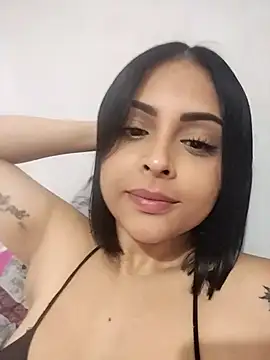 MelannyBell online show from 4, 10, 2025