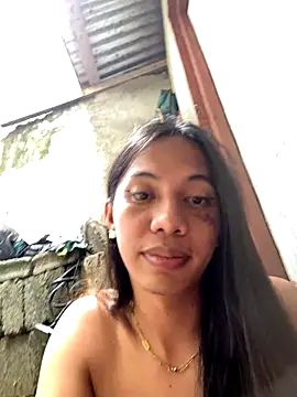 whiteladyboy online show from 4, 11, 2025