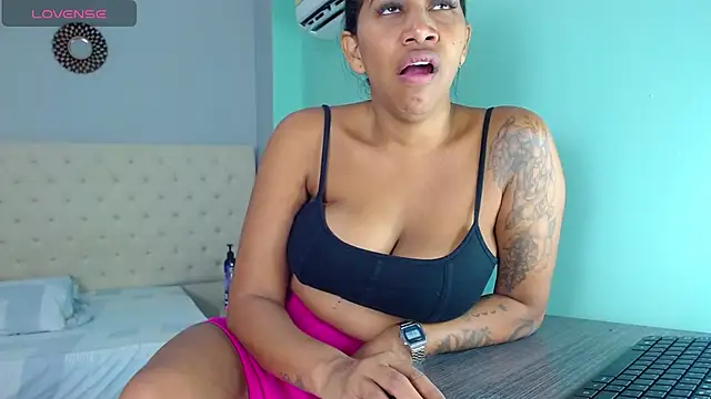 Snapshot of Kristel_lee chatting on 20, 2, 2025 Kristel lee online show from 20, 2, 2025