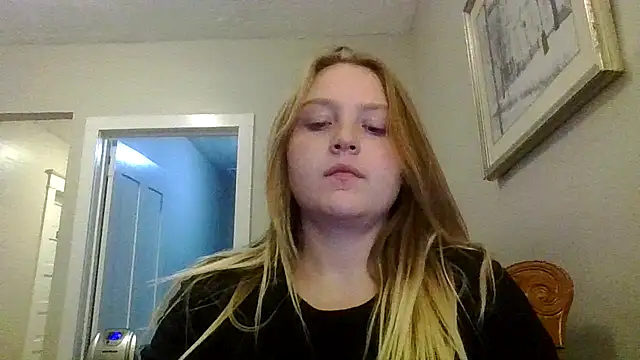 PhatAssBlond online show from 27, 12, 2024
