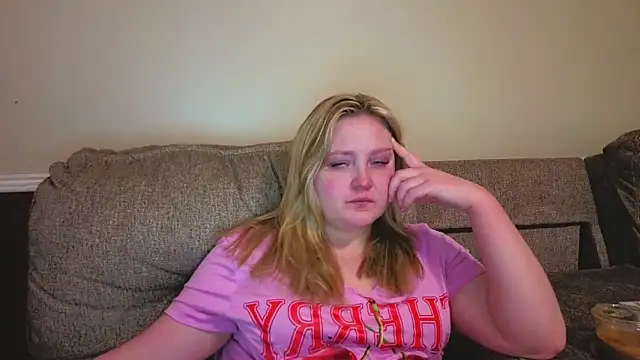 PhatAssBlond online show from 18, 3, 2026