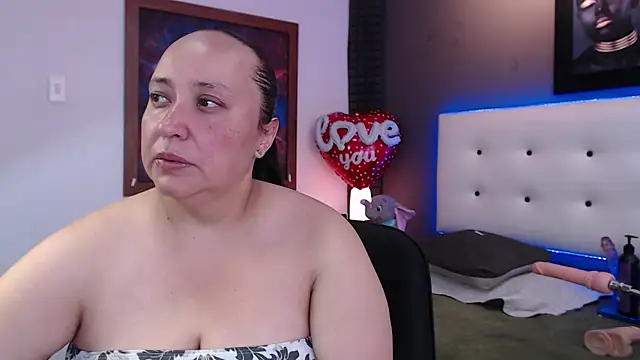 Natasha26  online show from 22, 1, 2025