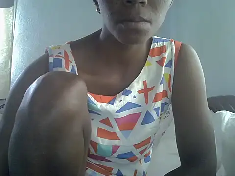 Snapshot of ElianeHot chatting on 17, 10, 2025 ElianeHot online show from 17, 10, 2025