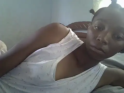 Snapshot of ElianeHot chatting on 1, 11, 2025 ElianeHot online show from 1, 11, 2025