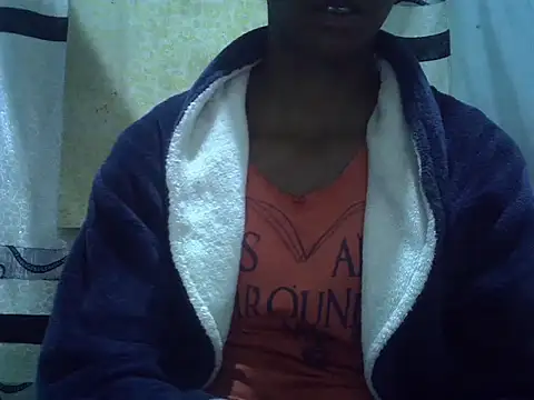 Snapshot of ElianeHot chatting on 18, 12, 2025 ElianeHot online show from 18, 12, 2025