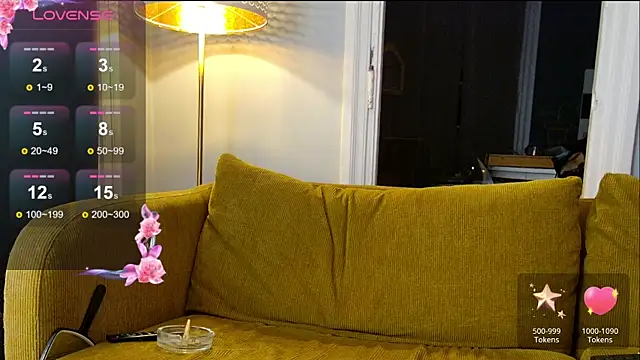 Snapshot of Azurea69 chatting on 1, 3, 2025 Azurea69 online show from 1, 3, 2025