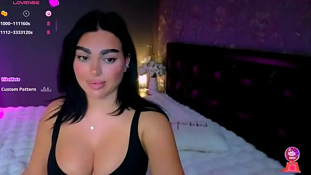 Snapshot of babyleilaa chatting on 1, 11, 2025 babyleilaa online show from 1, 11, 2025