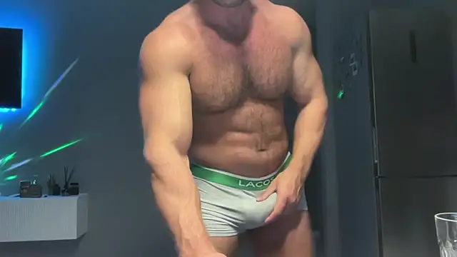 Snapshot of KarlosRichi chatting on 11, 3, 2025 KarlosRichi online show from 11, 3, 2025