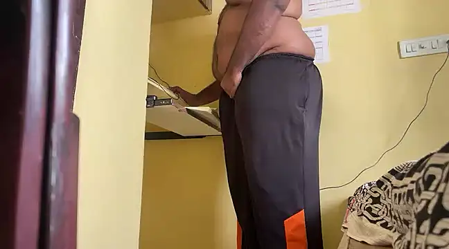 Snapshot of Dreamcaptain6888 chatting on 12, 12, 2024 Dreamcaptain6888 online show from 12, 12, 2024