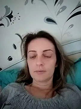 SophyGirl online show from 2, 12, 2025