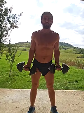 Snapshot of Mariusvidican chatting on 10, 9, 2025 Mariusvidican online show from 10, 9, 2025