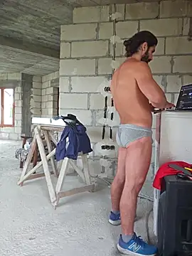 Snapshot of Mariusvidican chatting on 3, 10, 2025 Mariusvidican online show from 3, 10, 2025