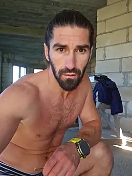 Snapshot of Mariusvidican chatting on 17, 10, 2025 Mariusvidican online show from 17, 10, 2025