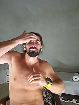 Snapshot of Mariusvidican chatting on 20, 10, 2025 Mariusvidican online show from 20, 10, 2025