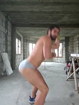 Snapshot of Mariusvidican chatting on 28, 10, 2025 Mariusvidican online show from 28, 10, 2025