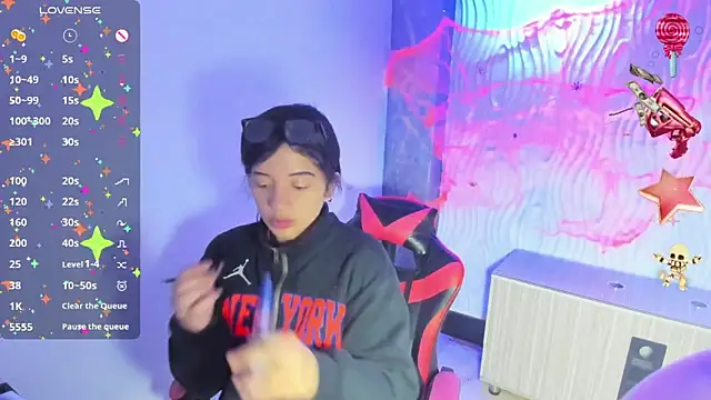 Snapshot of angelie_3 chatting on 29, 10, 2025 angelie 3 online show from 29, 10, 2025