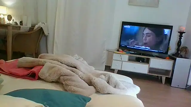 Snapshot of lyajoliee chatting on 4, 1, 2025 lyajoliee online show from 4, 1, 2025