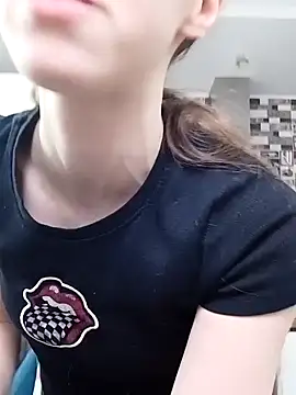 Snapshot of MartiniiSelenna chatting on 11, 2, 2025 MartiniiSelenna online show from 11, 2, 2025