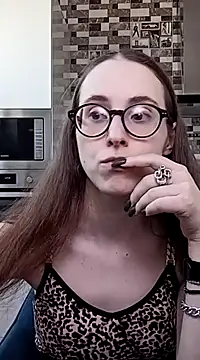 Snapshot of MartiniiSelenna chatting on 11, 2, 2025 MartiniiSelenna online show from 11, 2, 2025