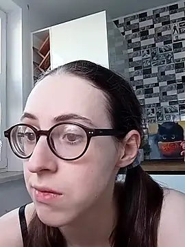 Snapshot of MartiniiSelenna chatting on 13, 2, 2025 MartiniiSelenna online show from 13, 2, 2025