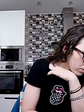 Snapshot of MartiniiSelenna chatting on 15, 2, 2025 MartiniiSelenna online show from 15, 2, 2025