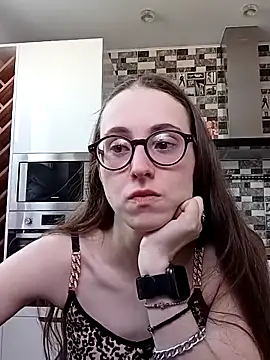 Snapshot of MartiniiSelenna chatting on 17, 2, 2025 MartiniiSelenna online show from 17, 2, 2025