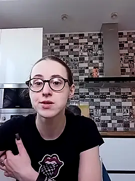 Snapshot of MartiniiSelenna chatting on 18, 2, 2025 MartiniiSelenna online show from 18, 2, 2025