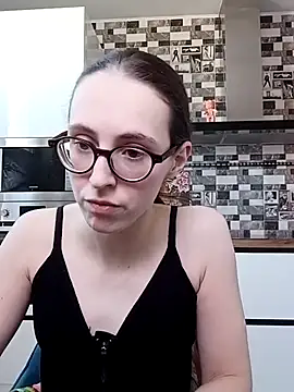 Snapshot of MartiniiSelenna chatting on 25, 2, 2025 MartiniiSelenna online show from 25, 2, 2025