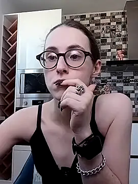 Snapshot of MartiniiSelenna chatting on 26, 2, 2025 MartiniiSelenna online show from 26, 2, 2025