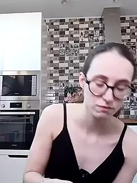 Snapshot of MartiniiSelenna chatting on 26, 2, 2025 MartiniiSelenna online show from 26, 2, 2025